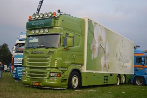 www.scandinavietruckers.com00100